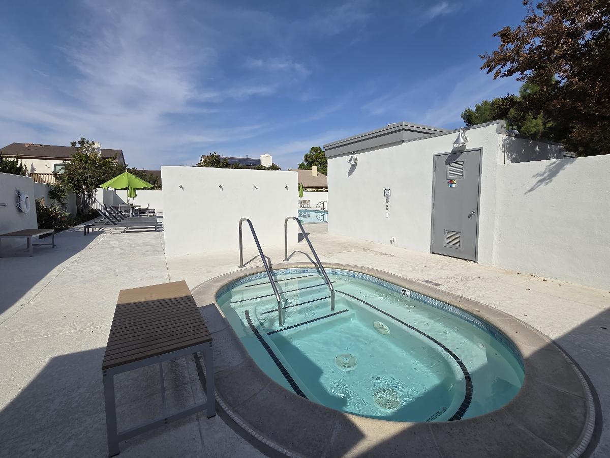 4 BR / 2.5 Bath Townhome at University Park property image