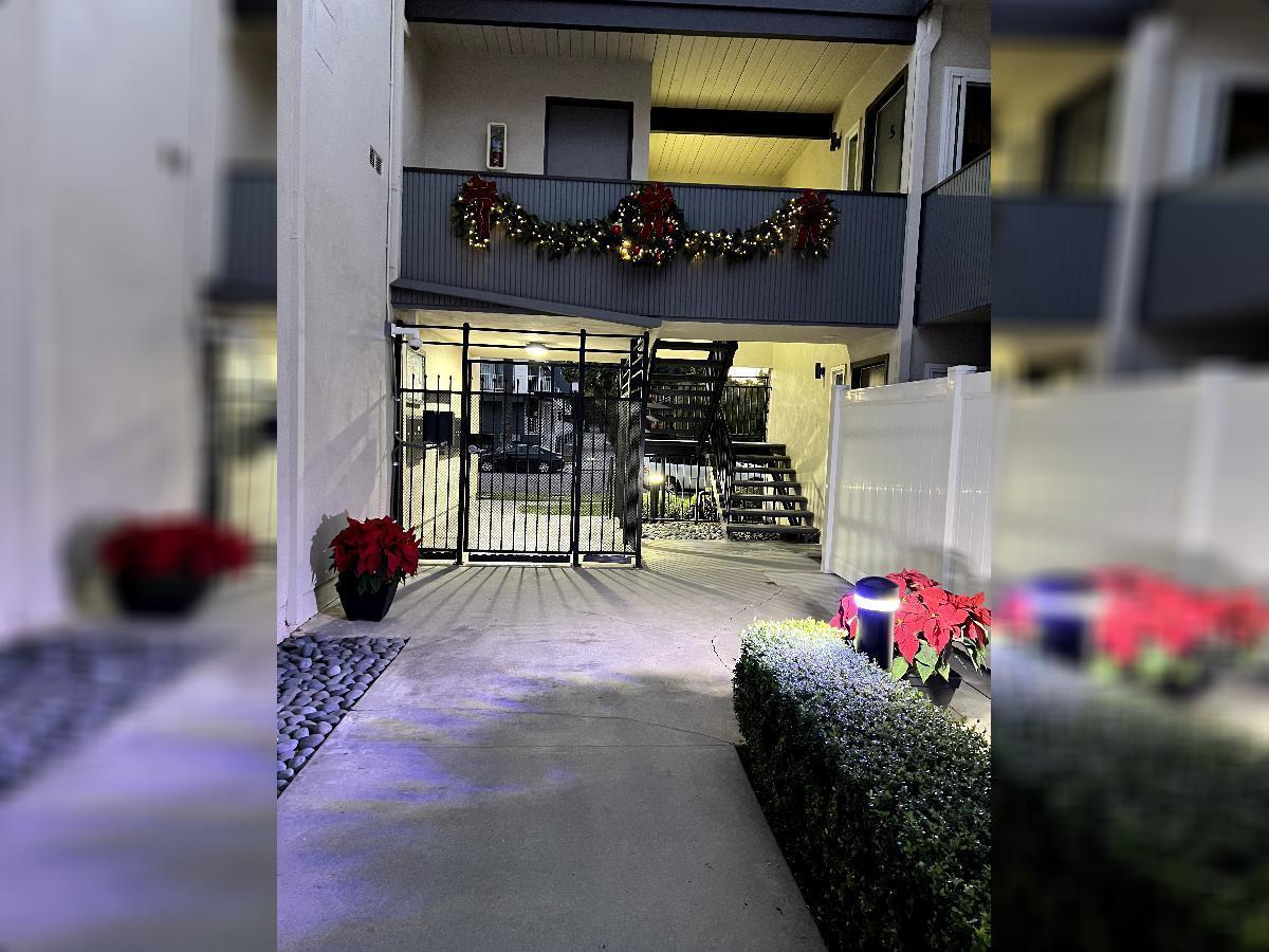 Aspire at Roosevelt in heart of Pasadena (2 Bed / 1.5 Bath) property image