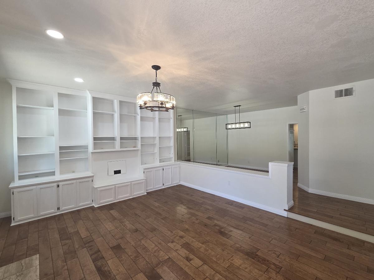 HB 4BR/4Bath Townhome in Gated Community property image