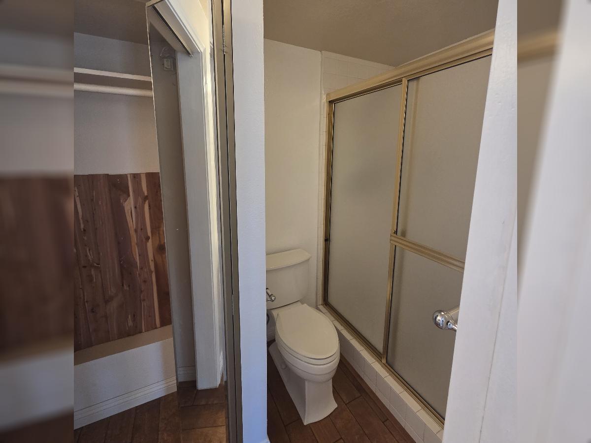 HB 4BR/4Bath Townhome in Gated Community property image