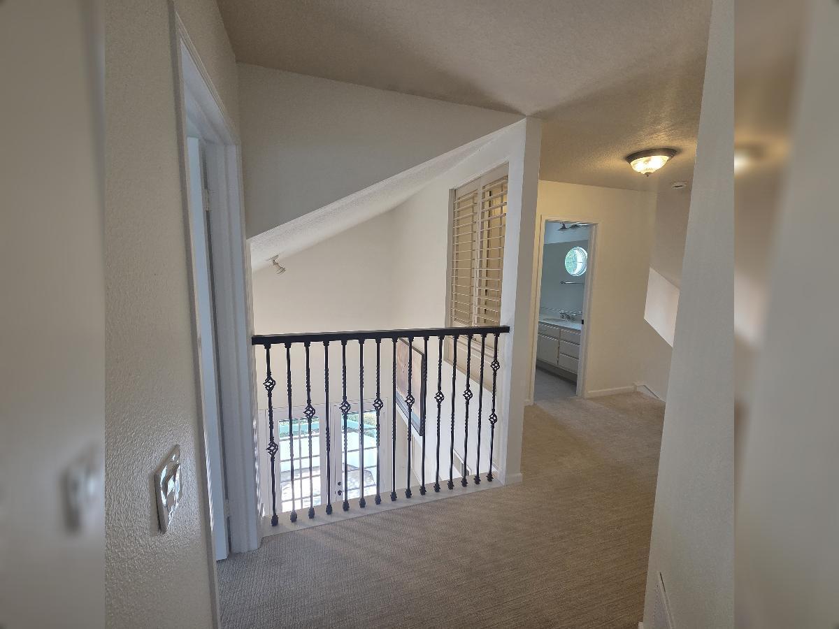 HB 4BR/4Bath Townhome in Gated Community property image