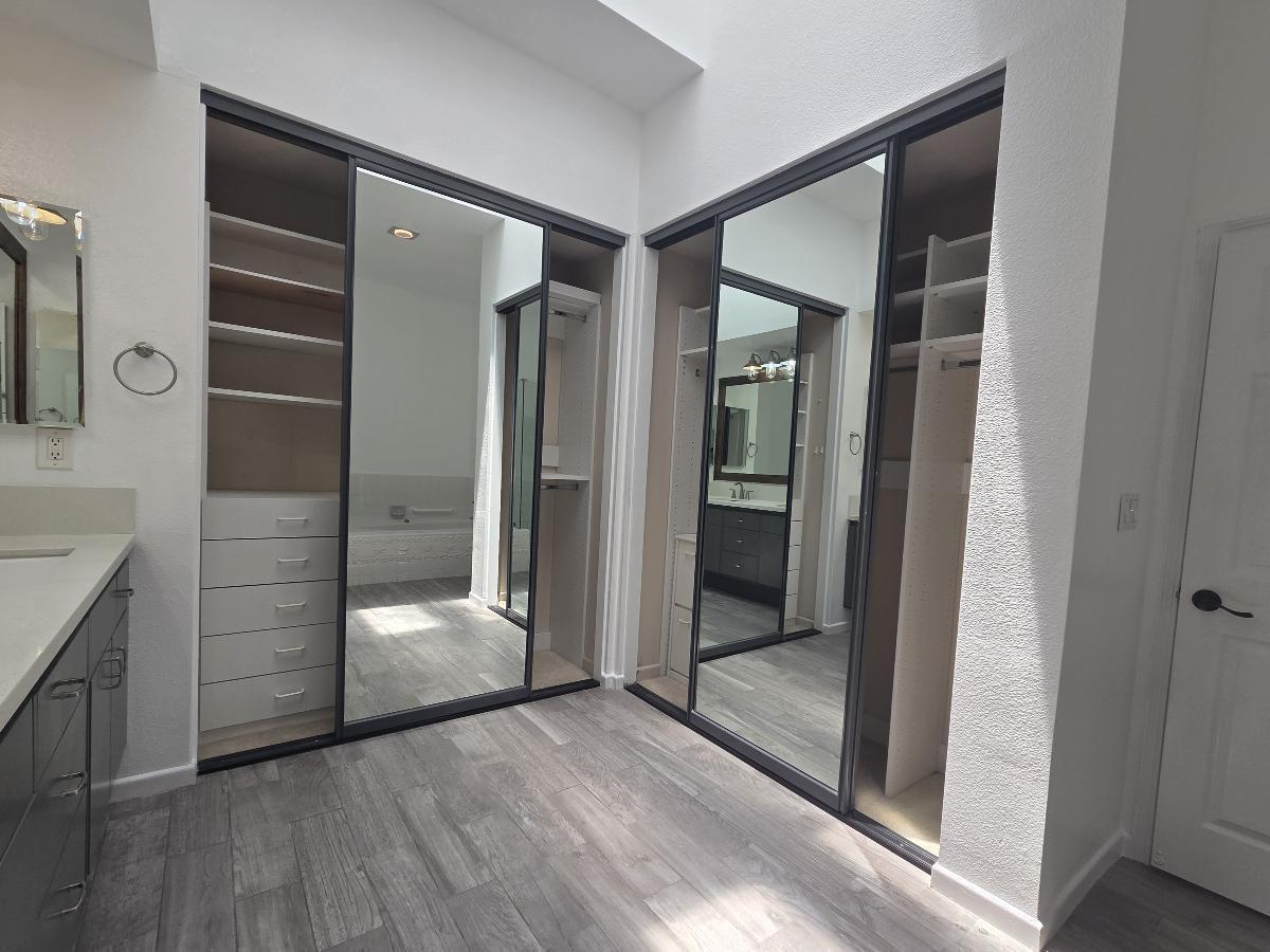 HB 4BR/4Bath Townhome in Gated Community property image