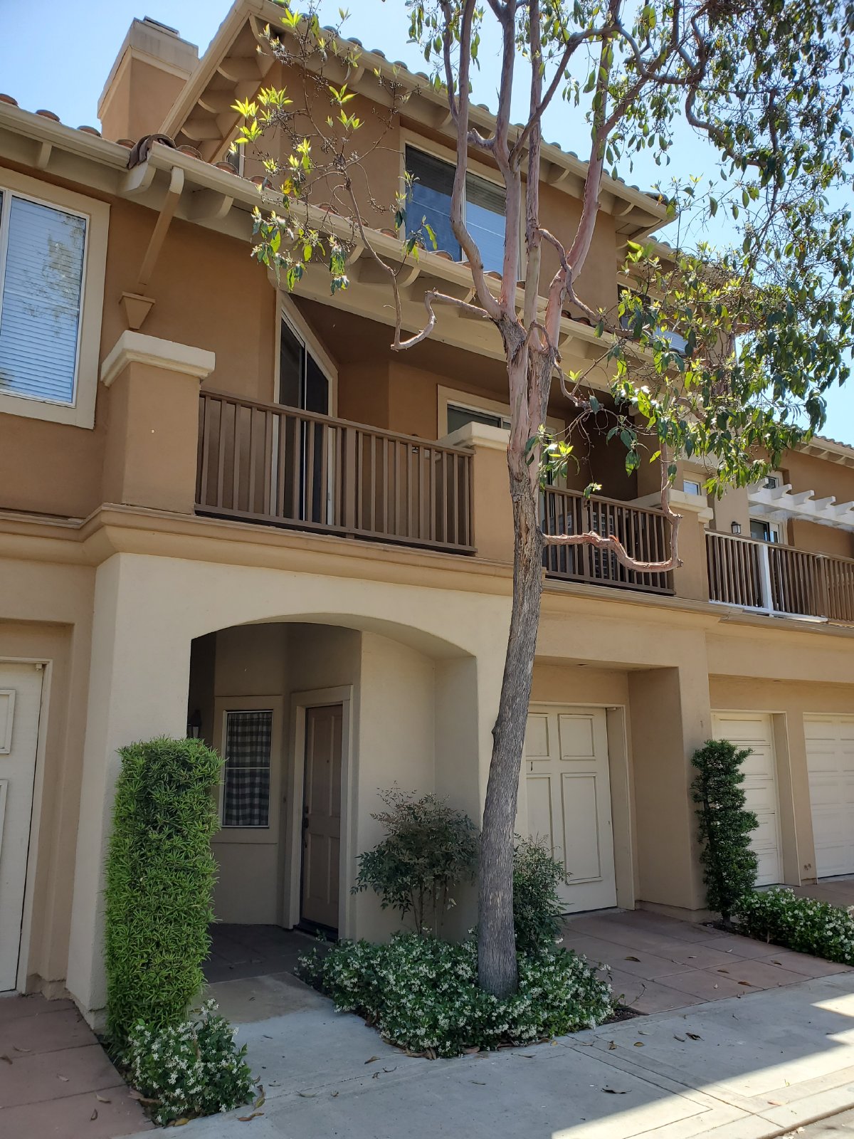 Charming 1 Bedroom/1 Bath Condo with Loft property image