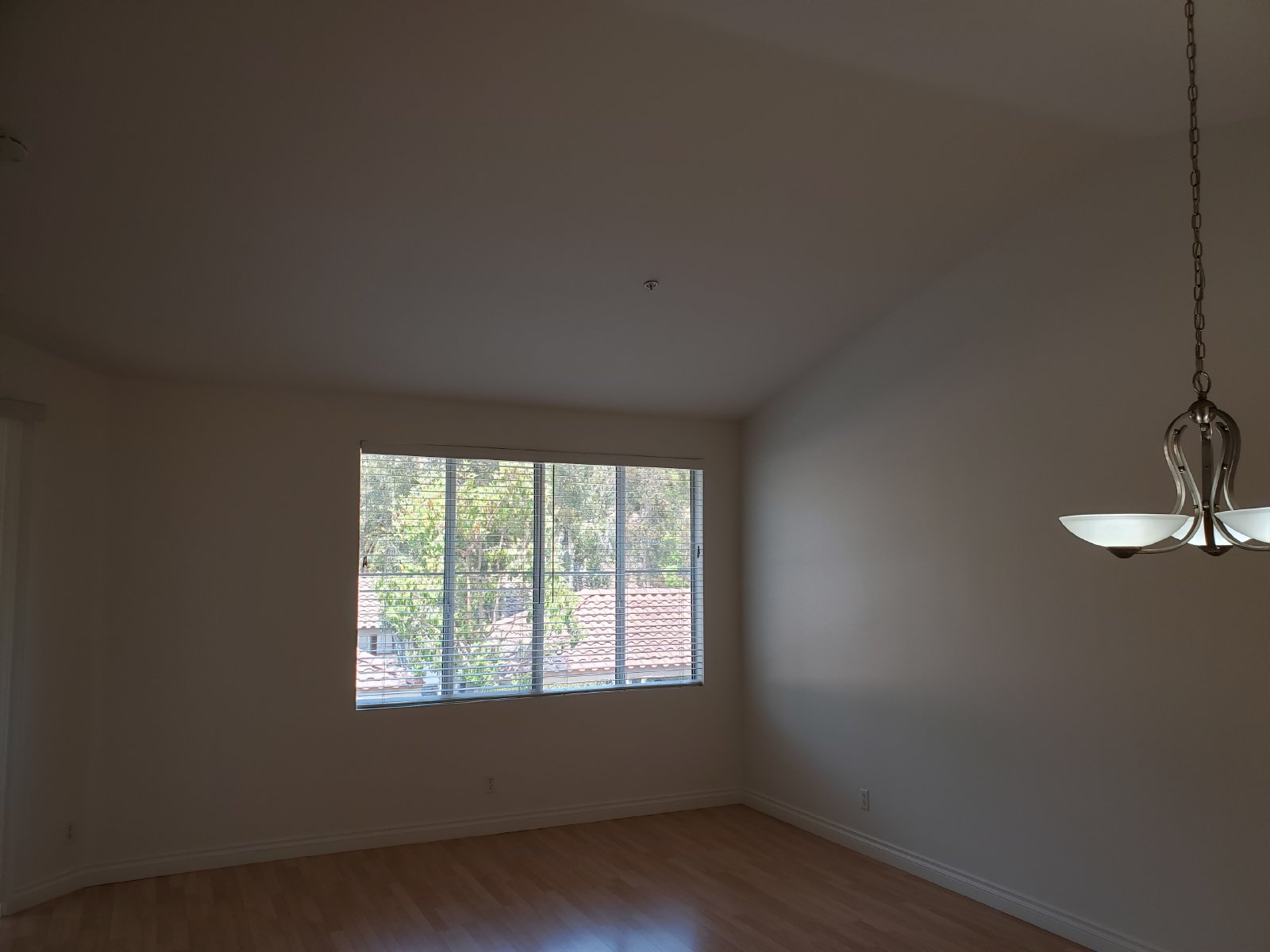 Charming 1 Bedroom/1 Bath Condo with Loft property image