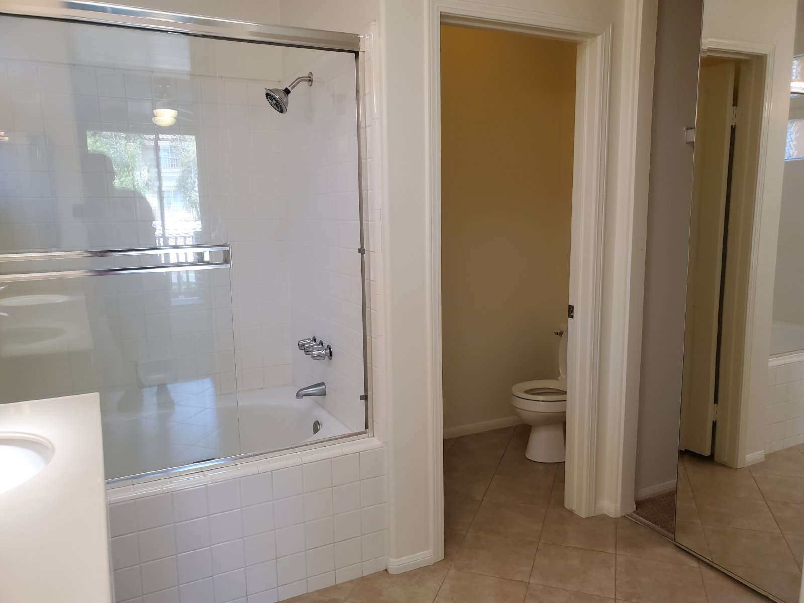 Charming 1 Bedroom/1 Bath Condo with Loft property image